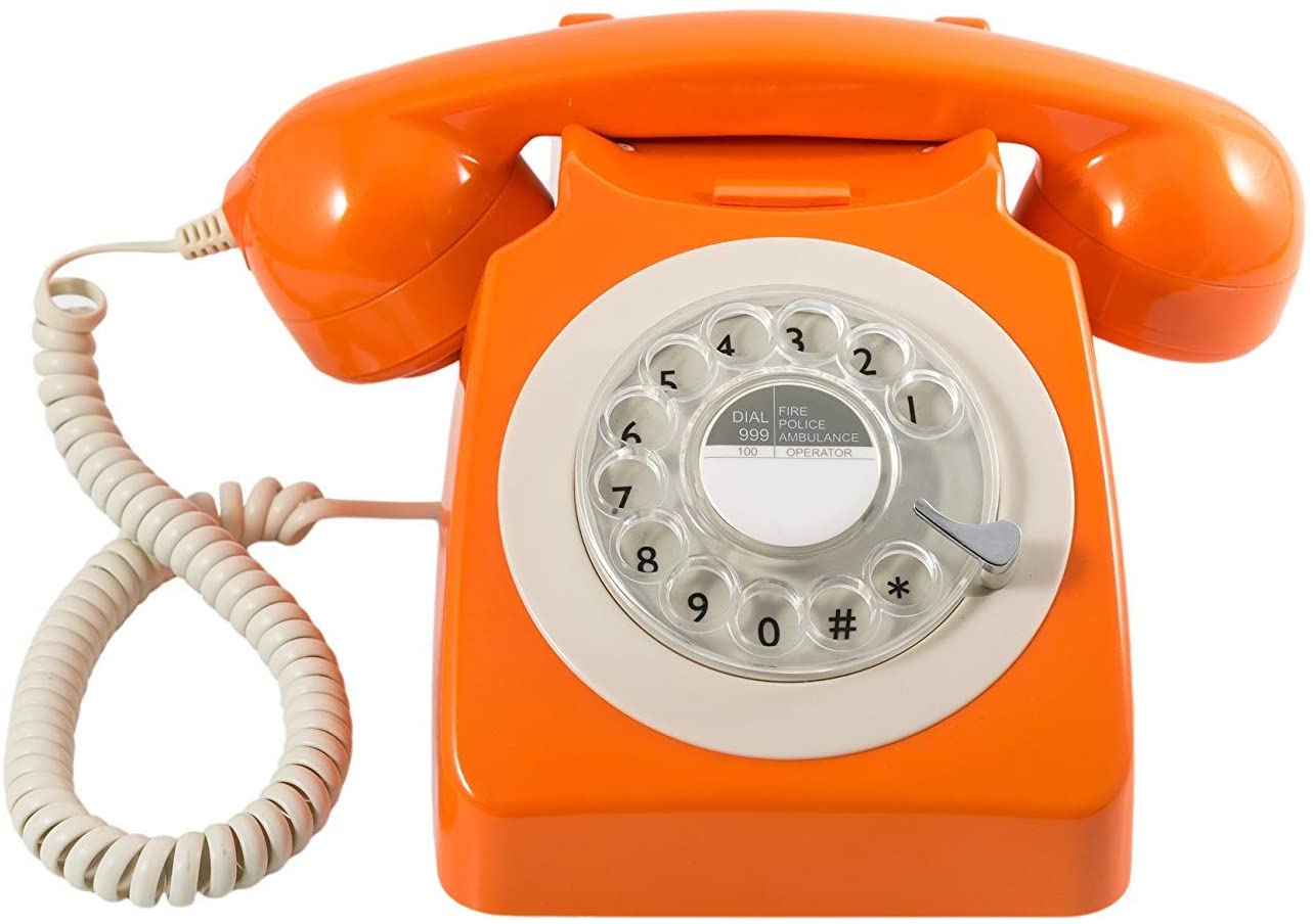 Музыка домашние телефоны. Дисковый ретро телефон GPO 746 Rotary. Старый аналоговый телефон. Оранжевый телефон. Телефон рисунок.